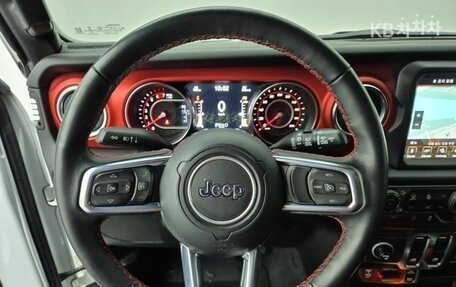 Jeep Wrangler, 2021 год, 4 220 000 рублей, 18 фотография