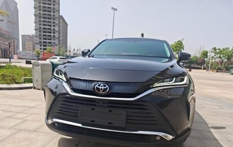 Toyota Harrier, 2022 год, 2 890 446 рублей, 2 фотография