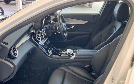 Mercedes-Benz C-Класс, 2017 год, 1 500 000 рублей, 15 фотография