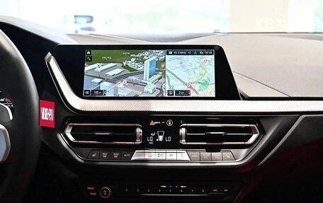 BMW 1 серия, 2022 год, 2 560 011 рублей, 10 фотография