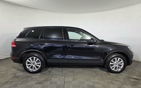 Volkswagen Touareg III, 2012 год, 1 875 000 рублей, 4 фотография