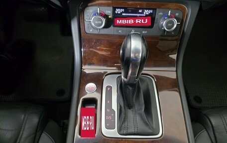 Volkswagen Touareg III, 2012 год, 1 875 000 рублей, 13 фотография