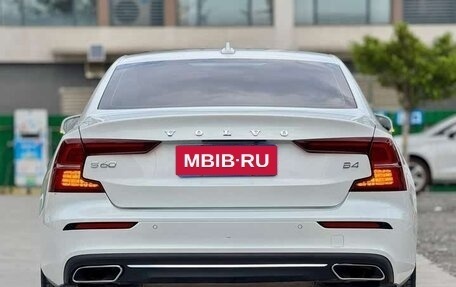 Volvo S60 III, 2022 год, 2 180 000 рублей, 4 фотография