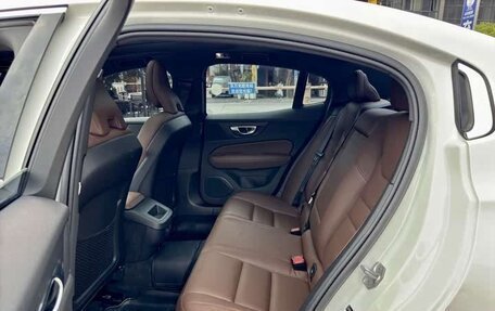Volvo S60 III, 2022 год, 2 180 000 рублей, 8 фотография