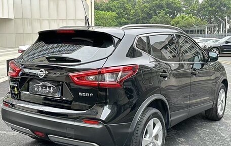 Nissan Qashqai, 2022 год, 1 590 000 рублей, 5 фотография