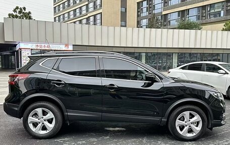 Nissan Qashqai, 2022 год, 1 590 000 рублей, 4 фотография