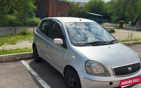 Toyota Vitz, 2000 год, 415 000 рублей, 3 фотография