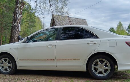 Toyota Camry, 2008 год, 930 000 рублей, 2 фотография