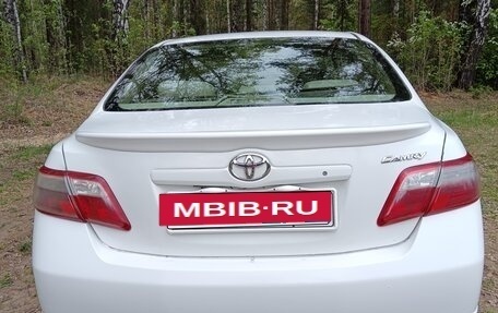Toyota Camry, 2008 год, 930 000 рублей, 4 фотография