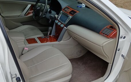 Toyota Camry, 2008 год, 930 000 рублей, 14 фотография