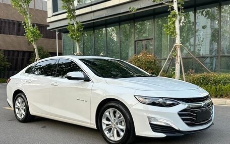 Chevrolet Malibu IX, 2021 год, 1 430 000 рублей, 2 фотография