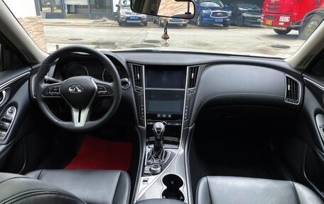 Infiniti Q50 I рестайлинг, 2022 год, 2 280 000 рублей, 11 фотография