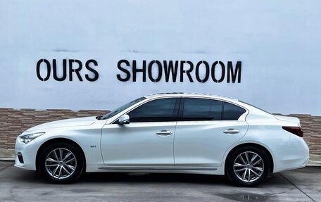 Infiniti Q50 I рестайлинг, 2022 год, 2 280 000 рублей, 7 фотография