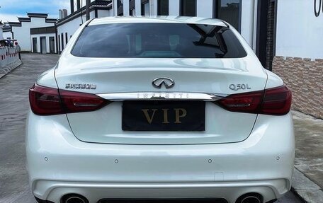 Infiniti Q50 I рестайлинг, 2022 год, 2 280 000 рублей, 6 фотография