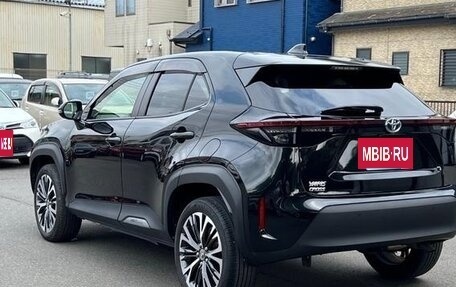 Toyota Yaris Cross, 2022 год, 1 550 000 рублей, 4 фотография