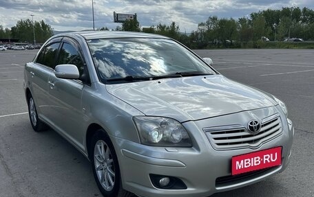 Toyota Avensis III рестайлинг, 2006 год, 875 000 рублей, 1 фотография