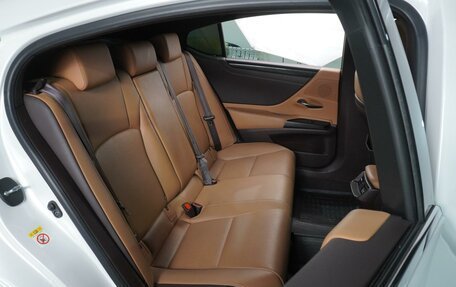 Lexus ES VII, 2019 год, 4 499 000 рублей, 7 фотография
