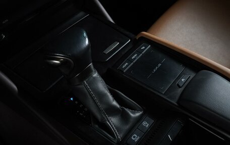 Lexus ES VII, 2019 год, 4 499 000 рублей, 25 фотография