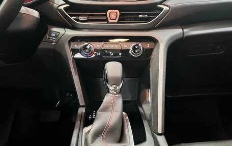 Chevrolet Orlando, 2021 год, 1 435 000 рублей, 16 фотография