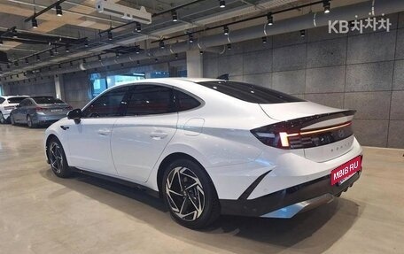 Hyundai Sonata VIII, 2023 год, 3 000 000 рублей, 4 фотография