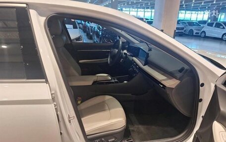 Hyundai Sonata VIII, 2023 год, 3 000 000 рублей, 12 фотография