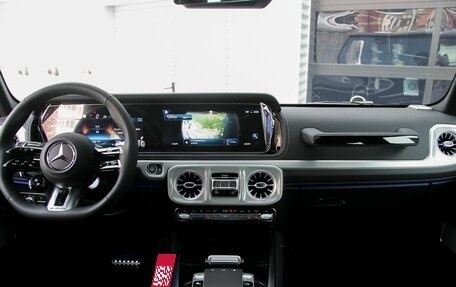 Mercedes-Benz G-Класс AMG, 2024 год, 31 000 000 рублей, 21 фотография