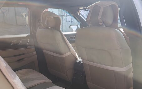 Ford Explorer VI, 2017 год, 2 650 000 рублей, 7 фотография