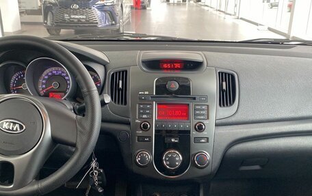 KIA Cerato III, 2011 год, 760 000 рублей, 17 фотография