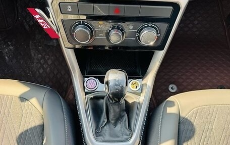 Volkswagen T-Cross I, 2021 год, 1 480 000 рублей, 11 фотография