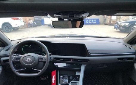 Hyundai Sonata VIII, 2021 год, 2 000 000 рублей, 24 фотография
