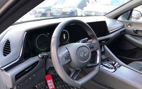Hyundai Sonata VIII, 2021 год, 2 000 000 рублей, 19 фотография