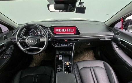 Hyundai Sonata VIII, 2022 год, 1 800 000 рублей, 5 фотография