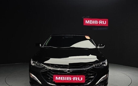 Chevrolet Malibu IX, 2021 год, 1 800 000 рублей, 2 фотография