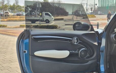MINI Cabrio, 2023 год, 2 750 000 рублей, 7 фотография