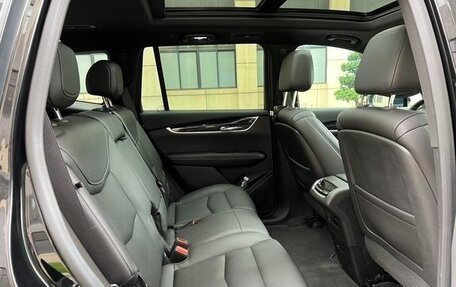 Cadillac XT6 I, 2021 год, 2 850 000 рублей, 18 фотография