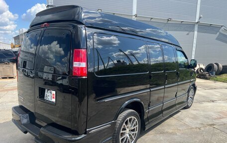 Chevrolet Express II, 2013 год, 3 800 000 рублей, 3 фотография