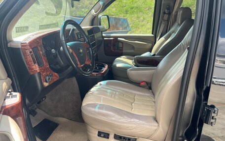 Chevrolet Express II, 2013 год, 3 800 000 рублей, 7 фотография