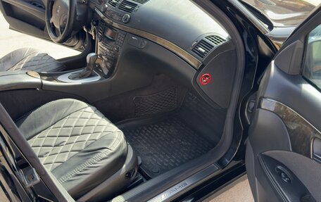 Mercedes-Benz E-Класс, 2003 год, 950 000 рублей, 12 фотография