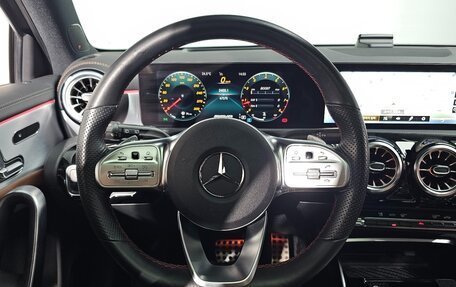 Mercedes-Benz A-Класс AMG, 2021 год, 3 300 000 рублей, 13 фотография