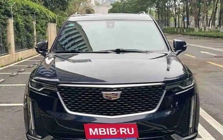 Cadillac XT6 I, 2021 год, 2 820 000 рублей, 3 фотография