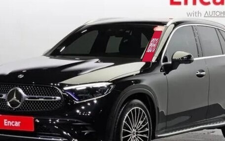 Mercedes-Benz GLC, 2024 год, 6 400 000 рублей, 2 фотография