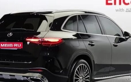 Mercedes-Benz GLC, 2024 год, 6 400 000 рублей, 3 фотография
