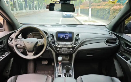 Chevrolet Equinox III, 2021 год, 1 600 000 рублей, 7 фотография