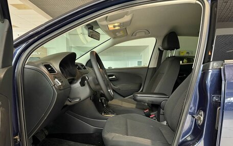 Volkswagen Polo VI (EU Market), 2013 год, 815 000 рублей, 11 фотография
