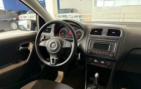 Volkswagen Polo VI (EU Market), 2013 год, 815 000 рублей, 18 фотография