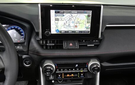 Toyota RAV4, 2024 год, 4 890 099 рублей, 8 фотография