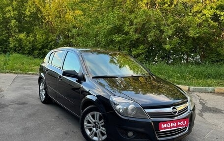 Opel Astra H, 2009 год, 650 000 рублей, 1 фотография