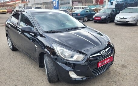 Hyundai Solaris II рестайлинг, 2012 год, 720 000 рублей, 1 фотография