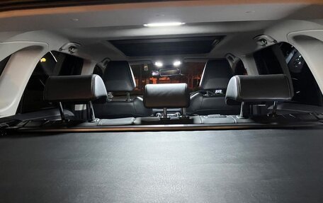 Toyota RAV4, 2019 год, 2 980 000 рублей, 15 фотография
