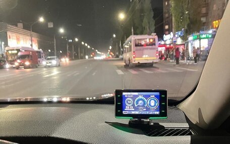 Toyota RAV4, 2019 год, 2 980 000 рублей, 23 фотография